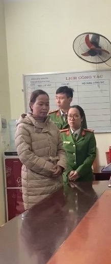 Đối tượng Trần Thị Hương (ảnh Cơ quan C&ocirc;ng an).