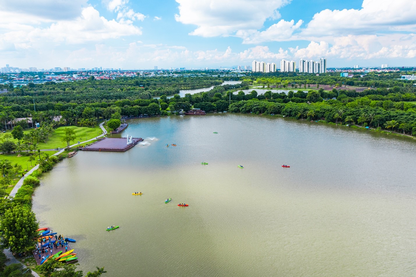 Trung tướng Trần Quốc Tỏ, Thứ trưởng Bộ Công an phát biểu kết luận tại buổi họp báo (Ảnh: Hồng Phúc).